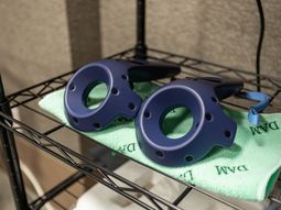 訓練用具の棚  
