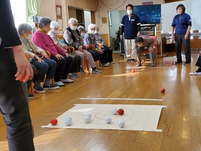 スタッフと利用者の交流