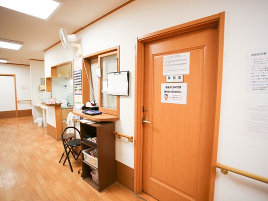 機能訓練室の入口