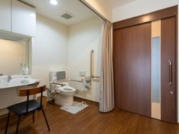 バリアフリートイレ