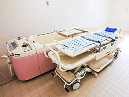 最新設備の浴室