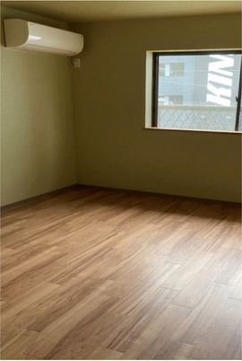 明るい居室  