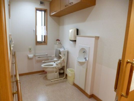 清潔な洗面トイレスペース