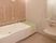 サムネイル 「ニチイホーム センター北」の個別浴室。手すりを多く設けた浴室。