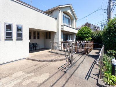 広々としたエントランス