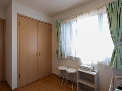 居室の明るい一角