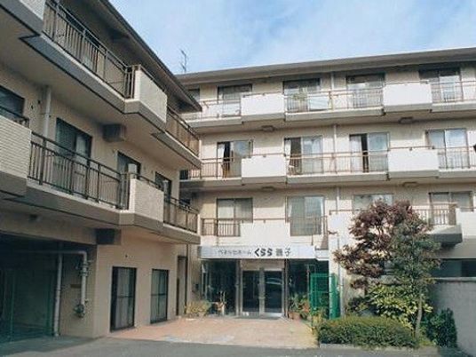 清潔感のある施設外観