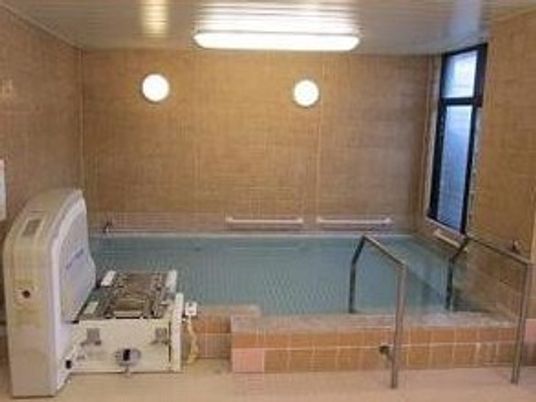 清潔な浴室設備