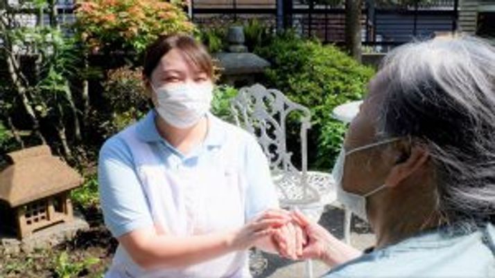 庭での交流
