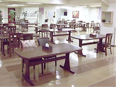 共有スペースのダイニングエリア