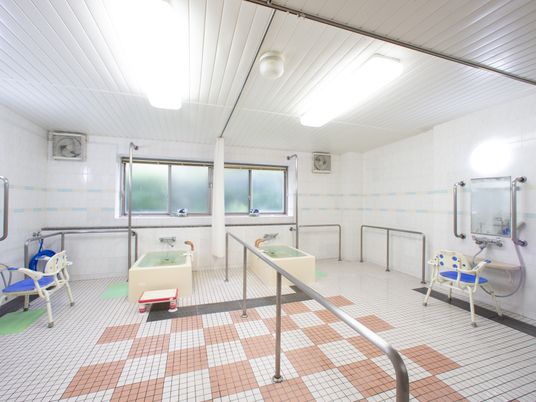 ゆったりした浴室スペース