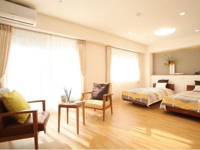 日差しが差し込む居室