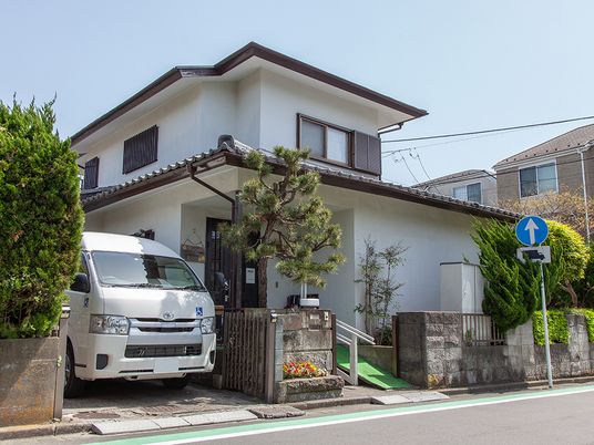 和風の建物の外観