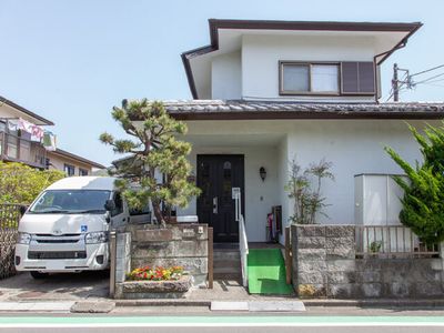 車椅子も対応可能な家の外観