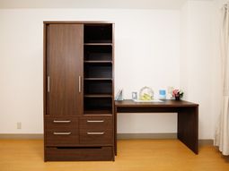 整理整頓された居室の家具
