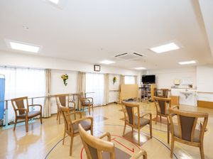 広々とした明るいリビング