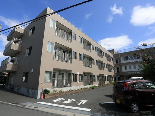 快適な外観の建物