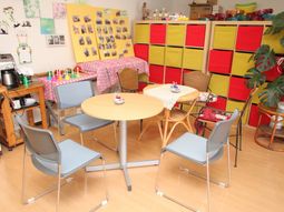 明るい居室の空間