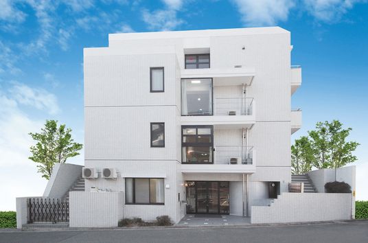 モダンな建物の外観