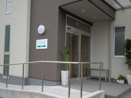 清潔なエントランスの風景