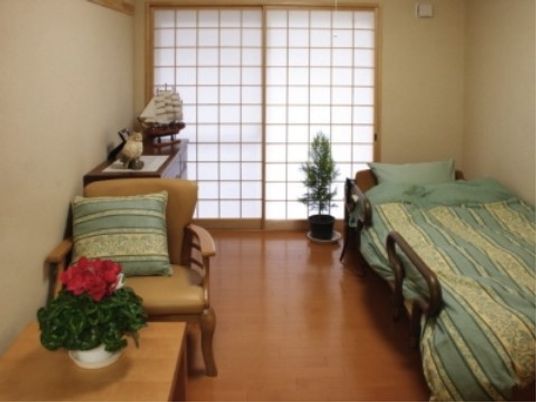 落ち着いた雰囲気の居室