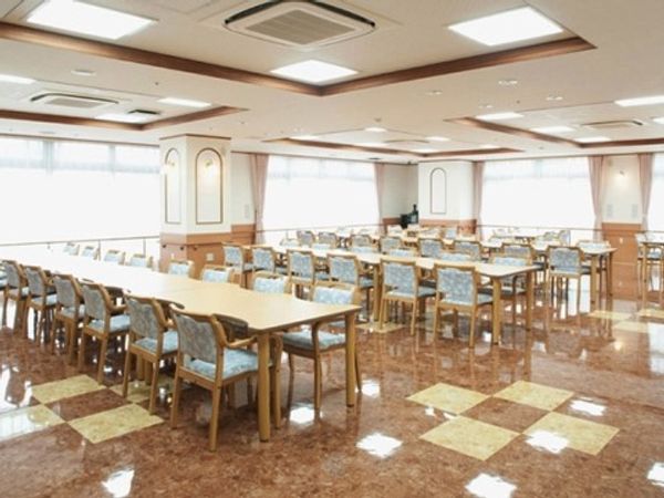 清潔な明るい食堂