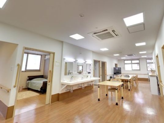広々とした居室の様子