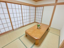 和室に設置されたテーブル