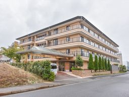 外観のきれいな建物