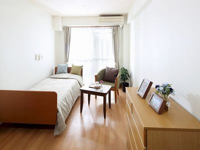 明るく清潔な居室