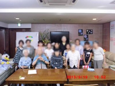 住人が集うラウンジ