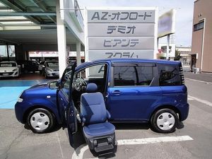 車椅子対応車両の外観  