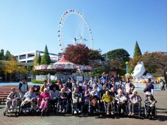 笑顔の集合場面