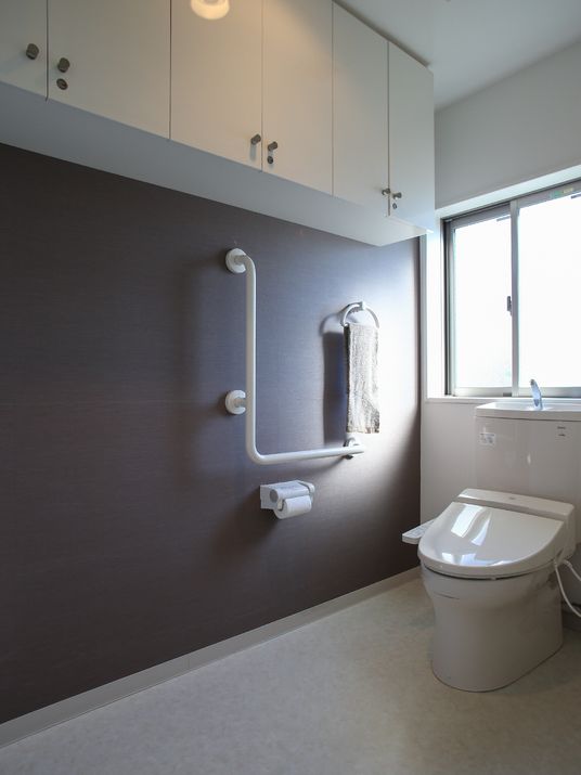 バリアフリーなトイレ設備