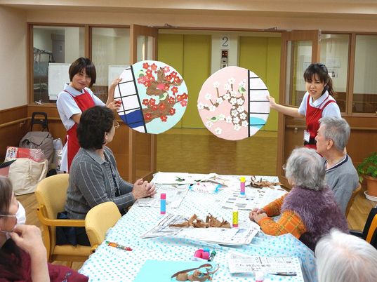活動中の多目的室