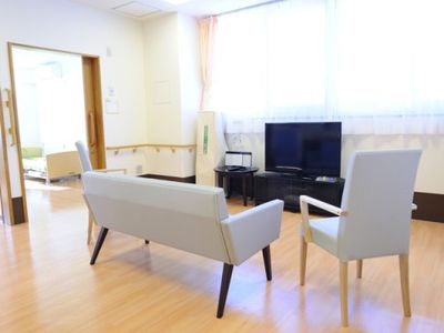 落ち着いた明るい居室