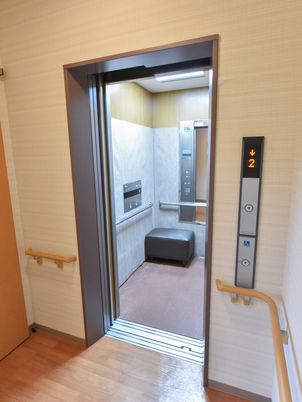 バリアフリーなエレベーター
