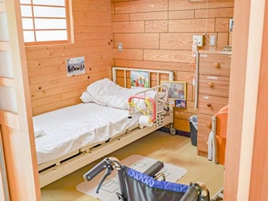 木目調の居室  