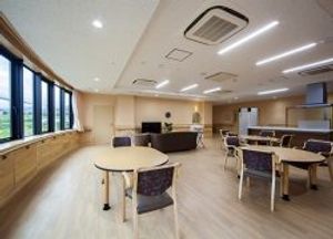 開放的な空間の食堂  