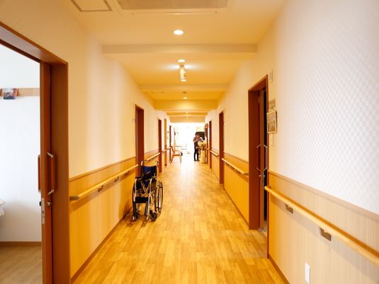 温かみのある廊下