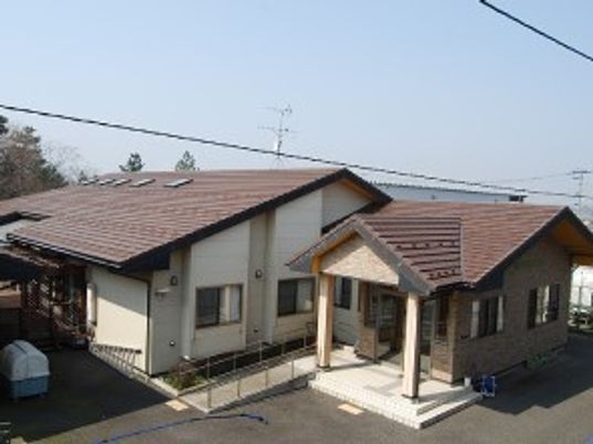 一軒家風の建物外観