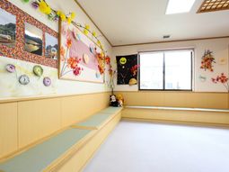 多目的室の華やか装飾