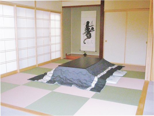 清潔な和室の居室