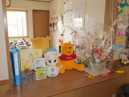 フロントのキャラクター人形