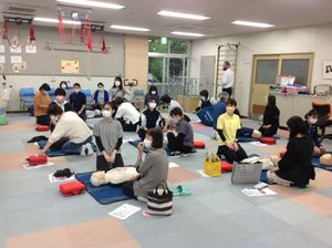 実習中の訓練室
