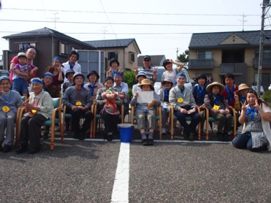 集合写真スタッフと利用者