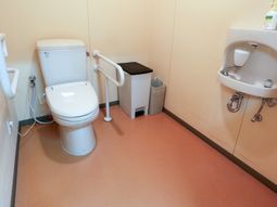 バリアフリートイレ