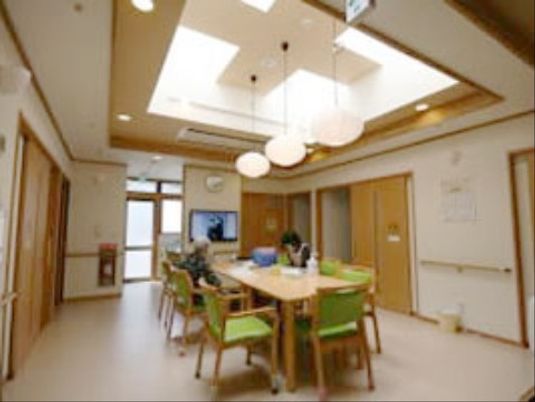 ゆとりある食堂スペース