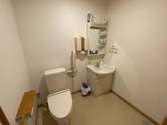 利用者向けのきれいなトイレ