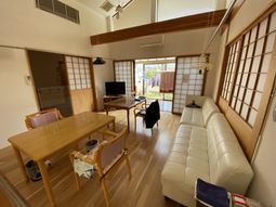 落ち着いた雰囲気のリビング